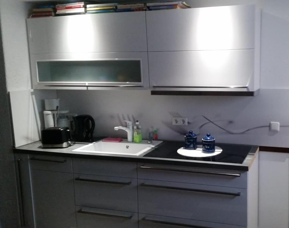 Apartament Zimmervermietung Bully Meyenburg  Zewnętrze zdjęcie