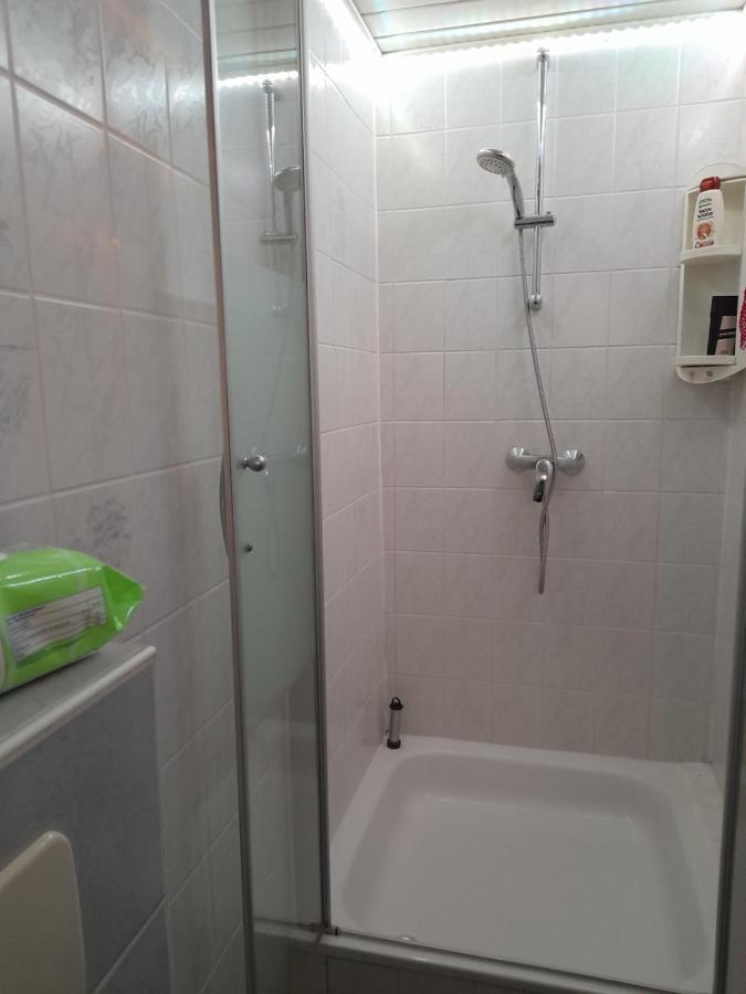Apartament Zimmervermietung Bully Meyenburg  Zewnętrze zdjęcie