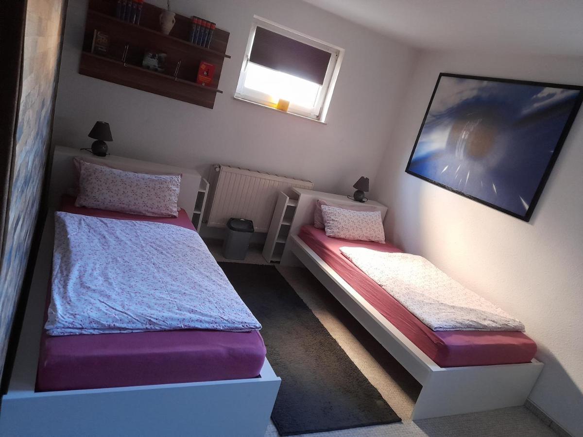 Apartament Zimmervermietung Bully Meyenburg  Zewnętrze zdjęcie